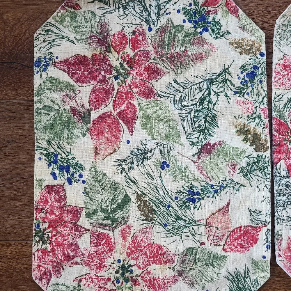 Vintage Placemats set of 6 Christmas Holiday Poinsettia